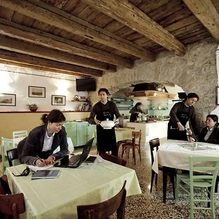 Casa - Hisa Klarceva *